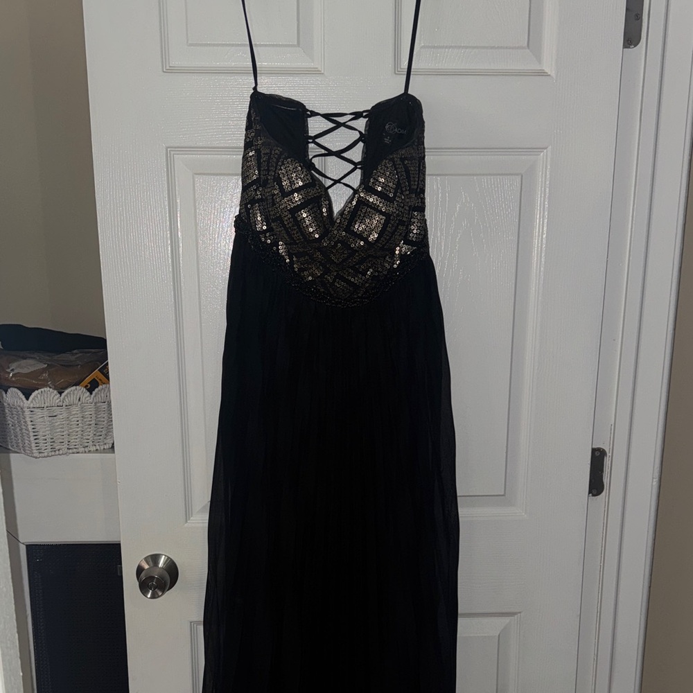 Strapless Elegant Black and Gold Women's Dress
